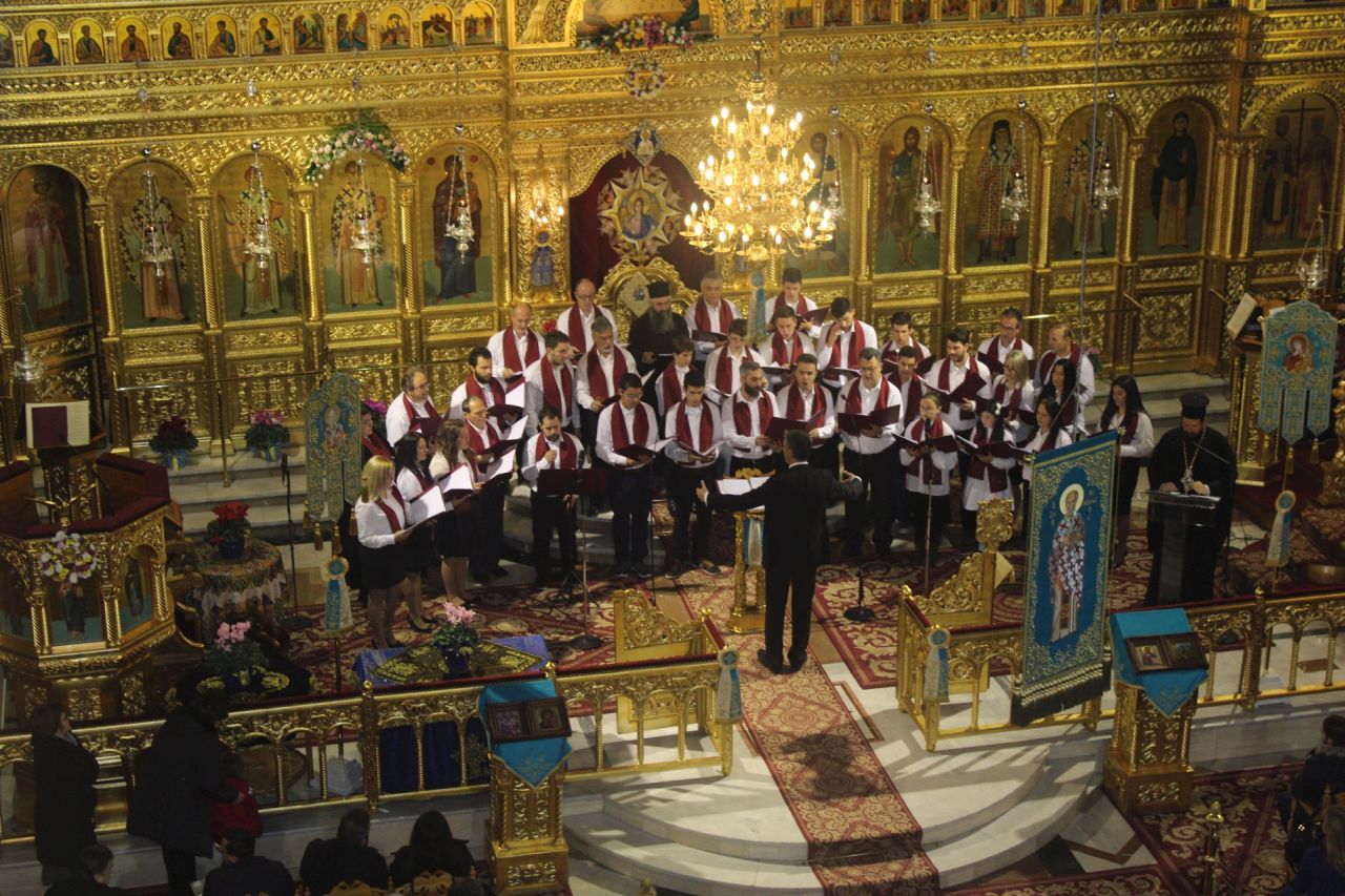 Συναυλία με προεόρτιους ύμνους στον Ιερό Ναό Αγίου Νικολάου (ΕΙΚΟΝΕΣ)